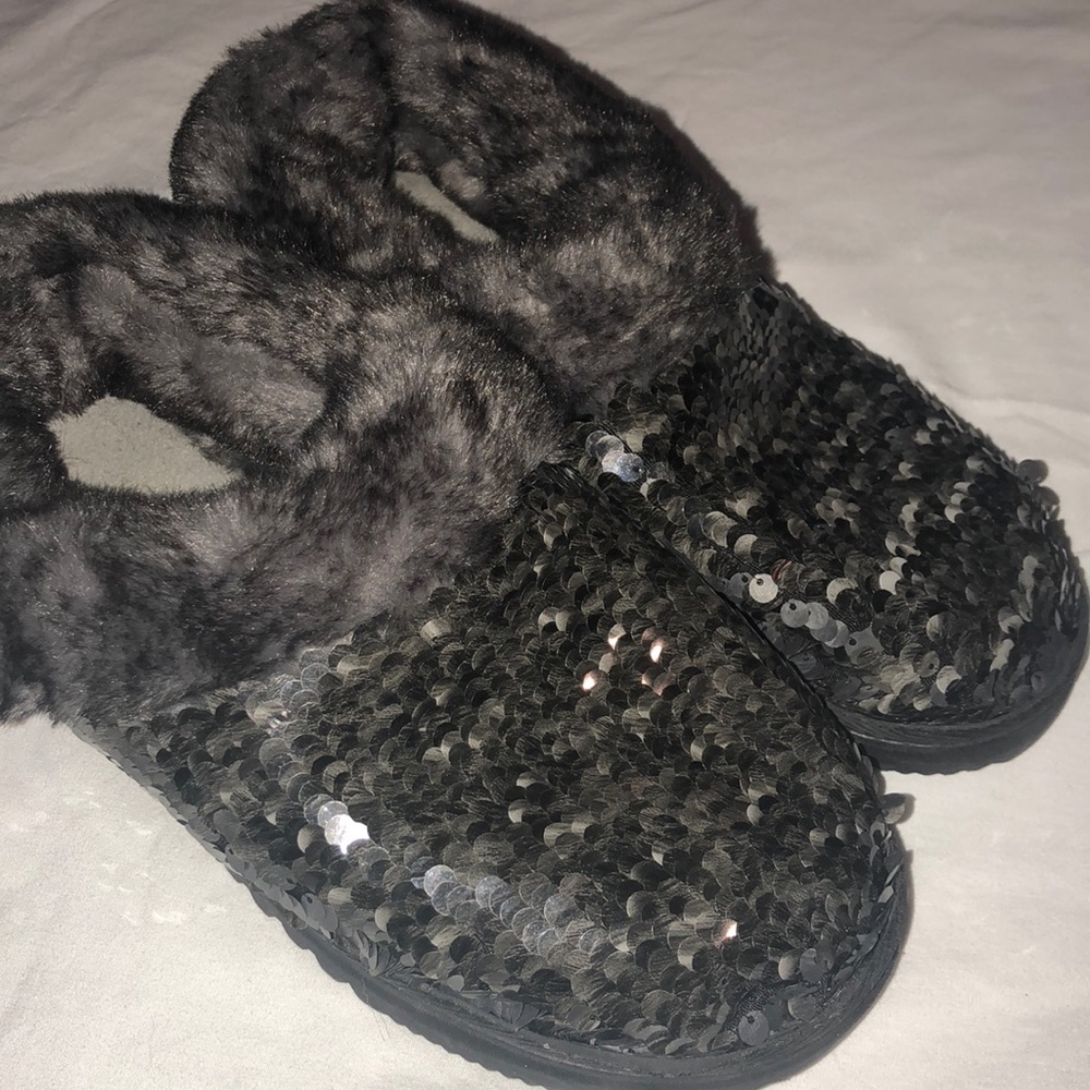 Dear foams large slippers sequins